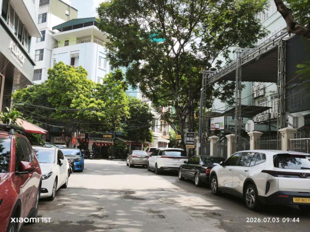Bán nhà phố trần quốc hoàn cầu giấy mặt tiền 8m vỉa hè 45 tỷ 7605661