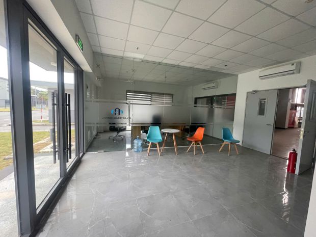 Cho thuê nhà xưởng 1.400m2 tại khu công nghiệp yên phong  b 7607724