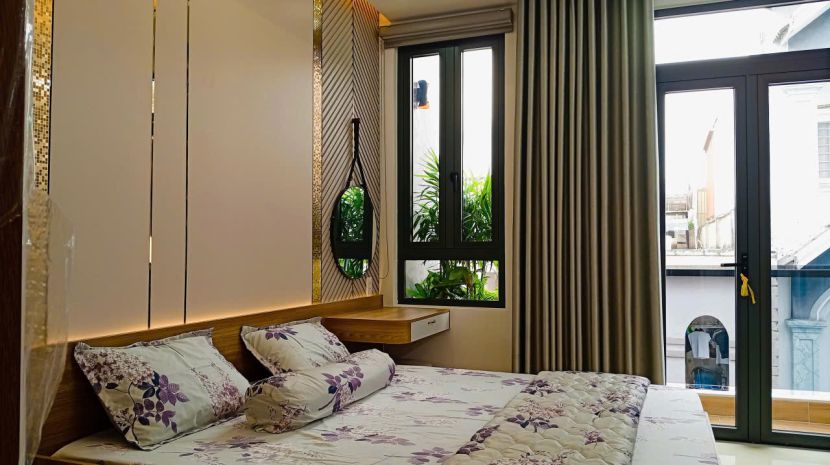 Căn bình tân hẻm oto - nhà đẹp 5 tấm, có thang máy 450kg 7608291