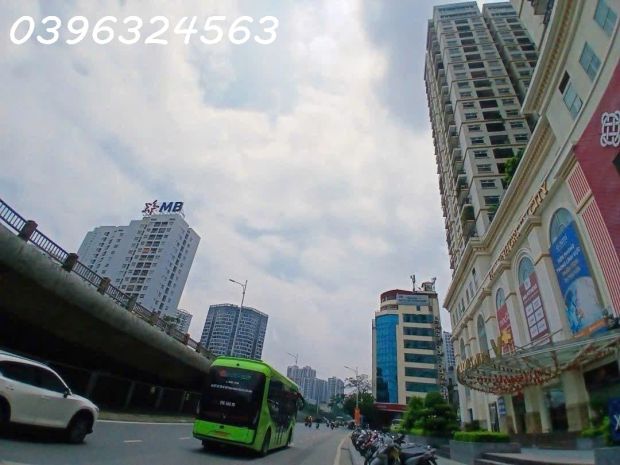 Bán nhà mạc thị bưởi hai bà trưng ô tô đỗ cửa 6 ngủ 40m2 6 7608502