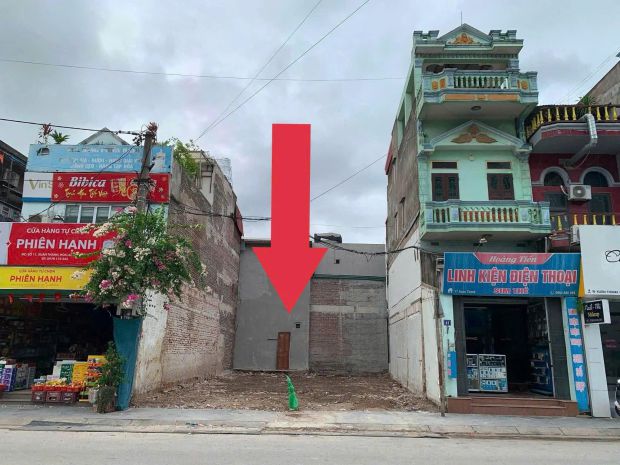 Cần cho thuê mặt bằng kinh doanh có diện tích 135m2  mặt 7609072