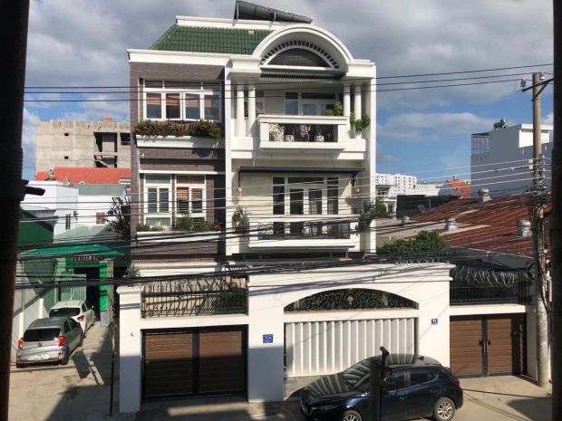 Bán biệt thự sân vườn 3 tầng  tp. nha trang

 - diện tích 7609148