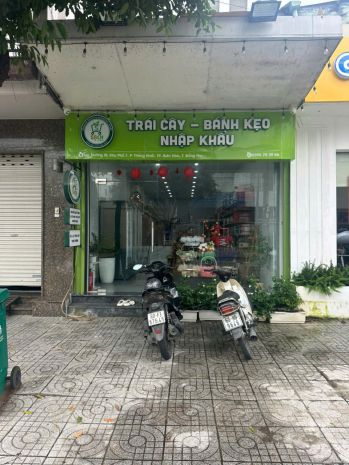 Sang nhượng gấp cửa hàng trái cây nhập khẩu  mặt tiền 7609961