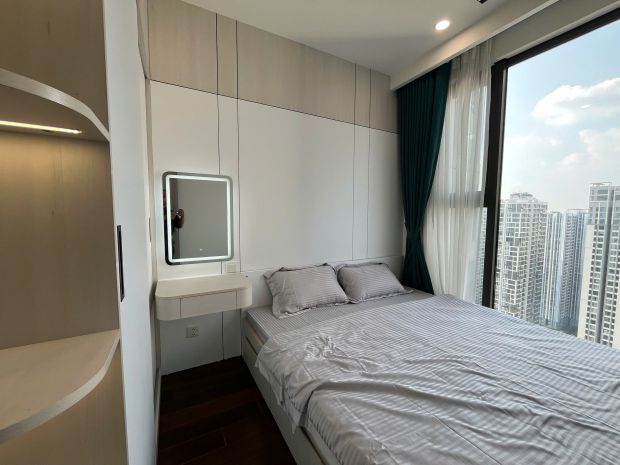 Chính chủ bán căn hộ cao cấp masterise homes  vinsmart city 7609987