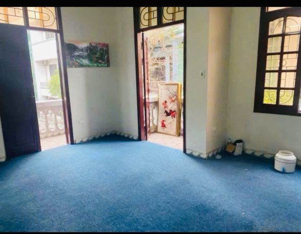 Cho thuê mặt bằng tầng 2 làm văn phòng  hoàng cầu, đống 7610226