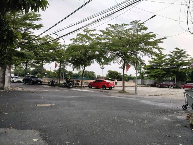 Ngõ thông, bãi xe 67m2, mt4m, ô tô, 4.9x tỷ, nam hồng, đông 7611406