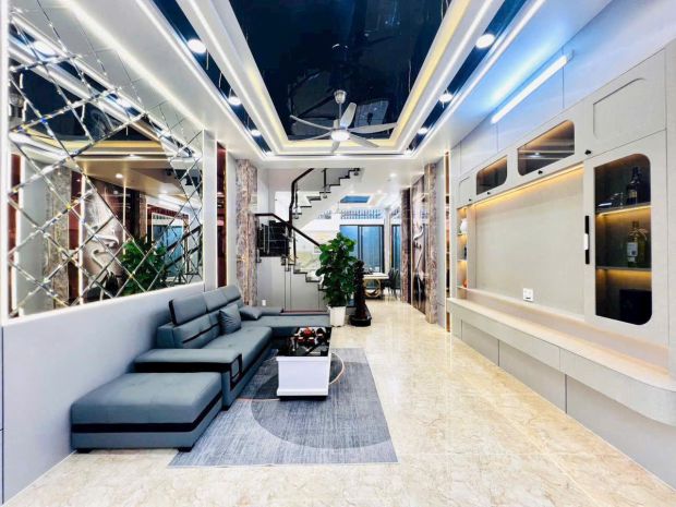 Nhà hẻm xe hơi hoàng quốc việt, 4 tầng, nơi cán bộ ở, giá 7611492