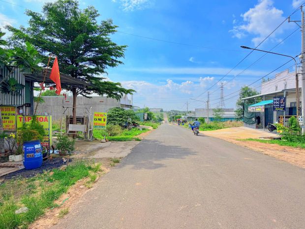 Bán đất becamex chơn  thành 3xx 7611761