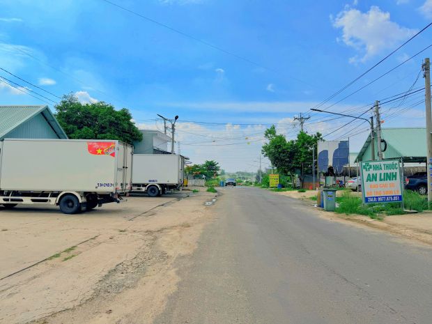 Bán đất becamex chơn  thành 3xx 7611762