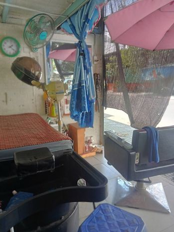 Cần sang nhượng tiệm nail và gội đầu đang hoạt động ổn định 7611851