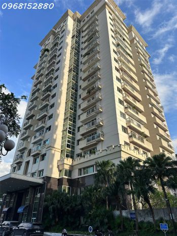 Bán ch 3pn- e4 - ciputra. 123m²  full nội thất cc, gần 7612699