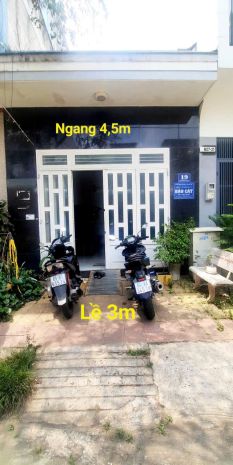 Chính chủ bán nhà mặt tiền kdc hưng phú 1 - phường hưng 7613005