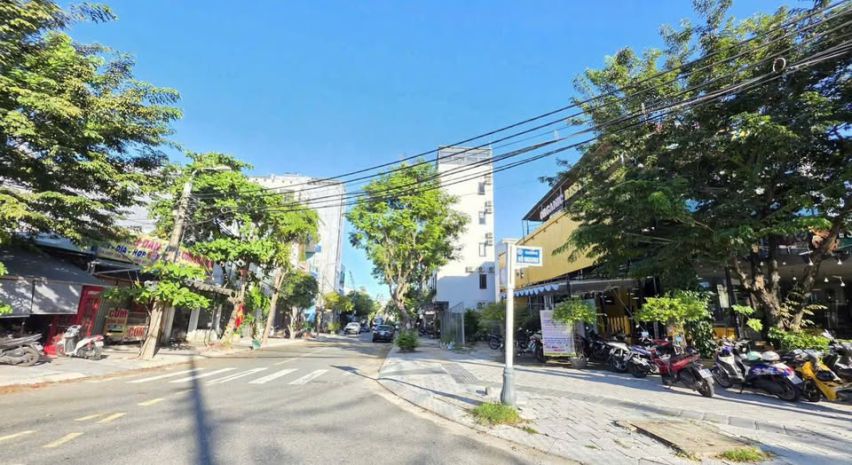 Chuyển nhượng lô góc hồ nghinh, sát phạm văn đồng ra biển 7613096