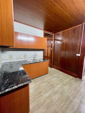 Bán nhà 2 tầng phố thắng lợi, phường hải tân ô tô tránh 7613183