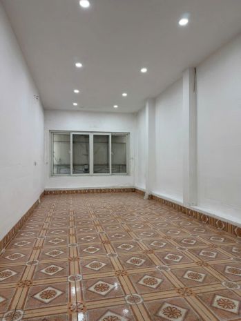 Cho thuê nhà 6 tầng,nhiều phòng,phù hợp nhiều mô hình kinh 7613413