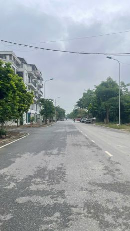 Chủ cần bán đất tái định cư trâu quỳ  view vườn hoa, 7613591
