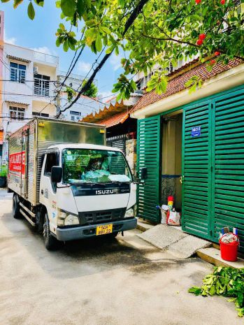 Chính chủ  ngay emart 2, hxt thông, dt 145m2, 4 tầng, chỉ 7613857
