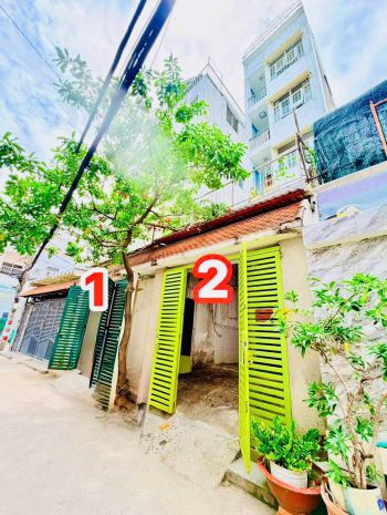 Chính chủ  ngay emart 2, hxt thông, dt 145m2, 4 tầng, chỉ 7613858