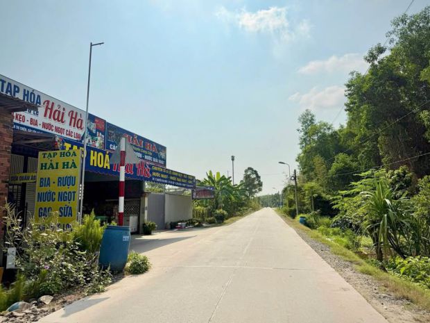 Định cư nước ngoài bán gấp 176m2 , giá 1,65 tỷ, ở đường nguy 7614617