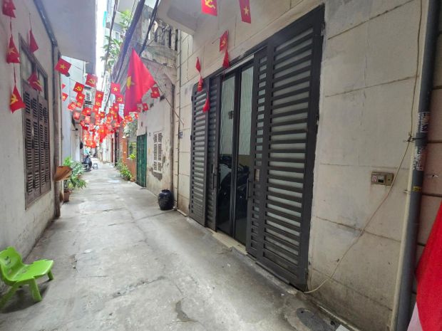 Nguyễn khang -không quy hoạch- nhỉnh 9 tỉ - 50m vuông vắn 7614921