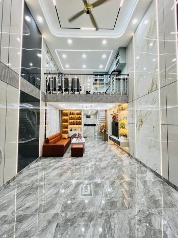 9.5 tỷ  nhà mới tinh 6 tầng hẽm xe hơi phong cách hiện đại 7615192
