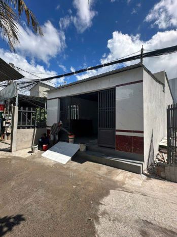 29. nhà nguyên căn hẻm 127 võ văn kiệt  phù hợp ở kết hợp 7615566