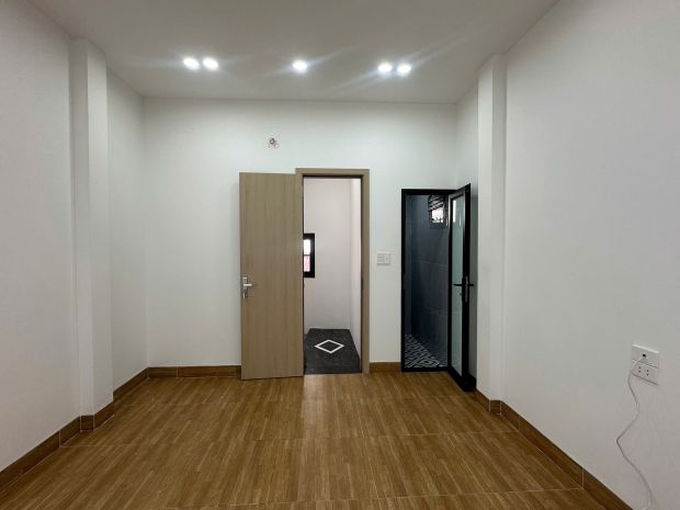 Bán nhà ngõ hoà bình 7, phường bạch mai. diện tích sổ 20,5m2 7615740