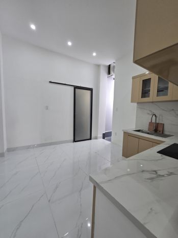 Mt hoàng diệu 2 chiều, 77m2, 2 mặt thoáng, 3 tầng đẹp, 7615919