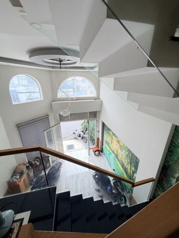Bán nhà 5 tầng 112m2 đường nguyễn tư nghiêm, bình trưng 7616614
