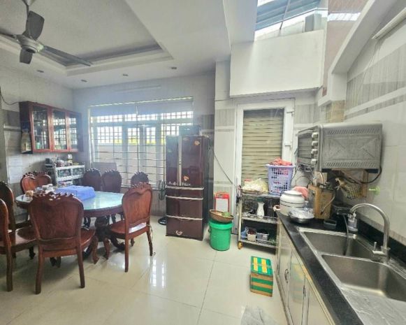 Bán nhà mặt phố đường số 4c, linh xuân, thủ đức, tp hcm. dt 7617312