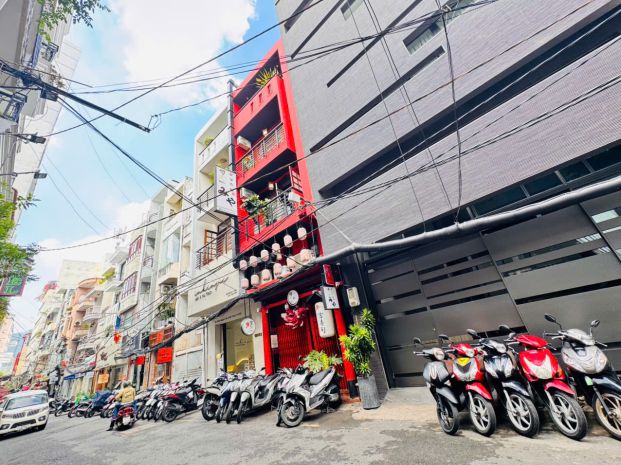 Quận 1: bán nhà hàng nhật 5 tầng mặt tiền hxh 8m nguyễn 7617661