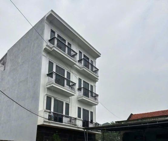 Bán gấp nhà lô góc trung tâm trạm trôi  nhà mới 4 tầng 7618085