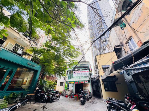 Quận 1: chính chủ xưa  bán shophouse một phần mặt tiền lê 7618092