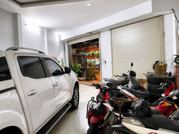 Nhà đẹp  giá tốt  chính chủ cần bán nhà mặt tiền tại 7618866
