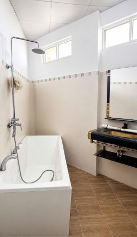 Nhà đẹp  giá tốt  chính chủ cần bán nhà mặt tiền tại 7618869