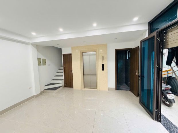 Siêu phẩm nhà đẹp thạch bàn  cổ linh 
  6 tầng 7619096