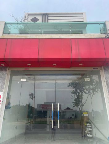 Cho thuê nhà nguyên căn mới xây  mặt đường quốc lộ 2, tam 7620051