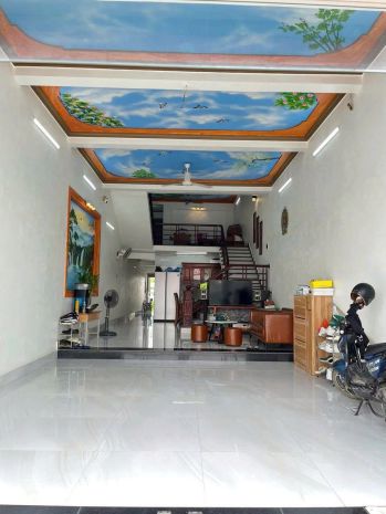 Cho thuê nhà nguyên căn mới xây  mặt đường quốc lộ 2, tam 7620052