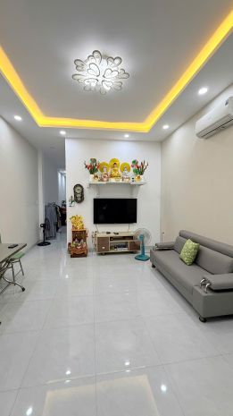 Cần sang nhượng lại chdv 4 tầng 8 phòng vừa ở và có dòng 7620767