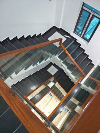 Cho thuê nhà, thang máy, 148m2- 6t, nguyễn tuân, vũ trọng 7621152