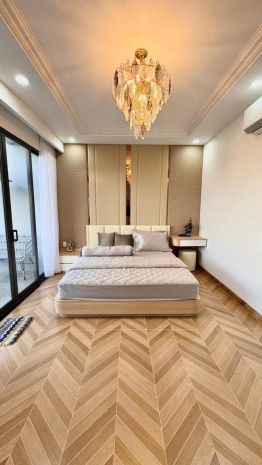 Giảm ngay 1 tỷ, nhà cạnh phú mỹ hưng, có tháng máy, full 7621328