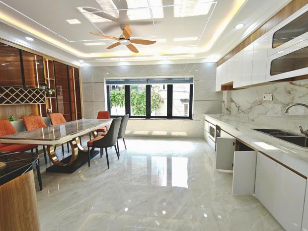 Nhà mới full nội thất ngang khủng 5.2m thang máy xịn 5tầng 7623143