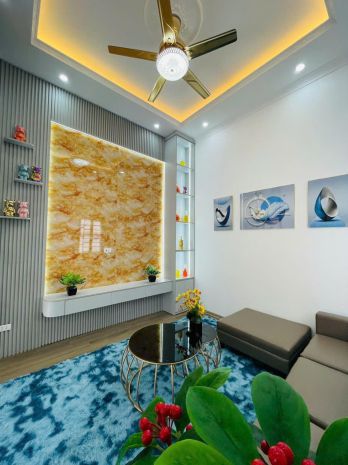 Bán nhà siêu quần lô góc thoáng sáng 40m² x 4 tầng chỉ 5,35 7623570