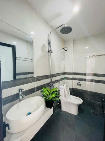 Bán nhà siêu quần lô góc thoáng sáng 40m² x 4 tầng chỉ 5,35 7623571