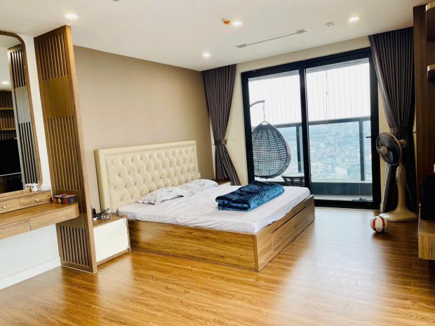 Sunshine center 16a phạm hùng, dt160m2 3pn ,để lại full nội 7624225