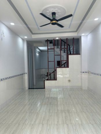 Bán nhà ngon hẻm xe hơi 8m to đẹp tl57, 4x14m, 2t đang cho 7624837