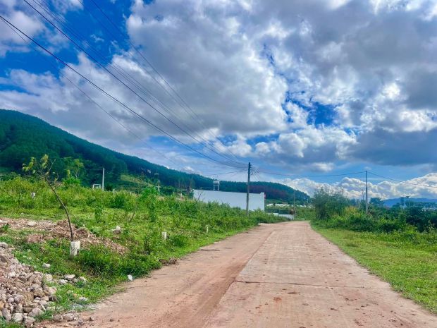 Cần bán đất ven đà lạt 135m² có 85m² thổ cư hai mặt tiền 7625651