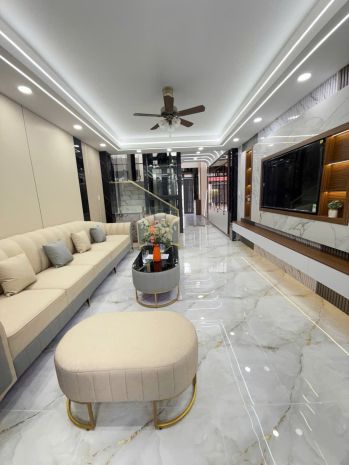 Siêu phẩm hai mặt tiền trước sau mới đẹp thang máy xịn 7625977