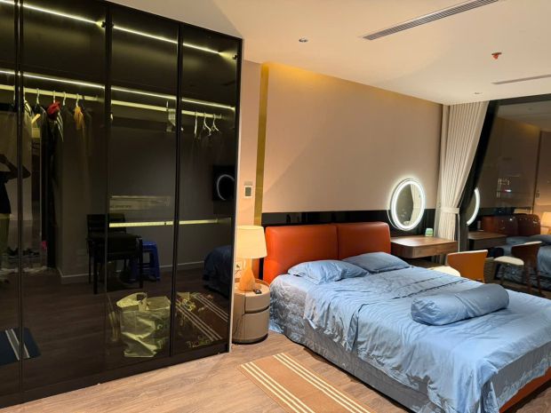 Cho thuê 3pn sunshine golden river  141m²  view công viên 7625989