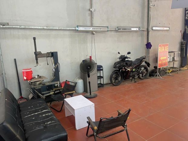 Quận 2 ! sang lại garage chăm sóc làm đẹp xe , mb khu đô 7626212